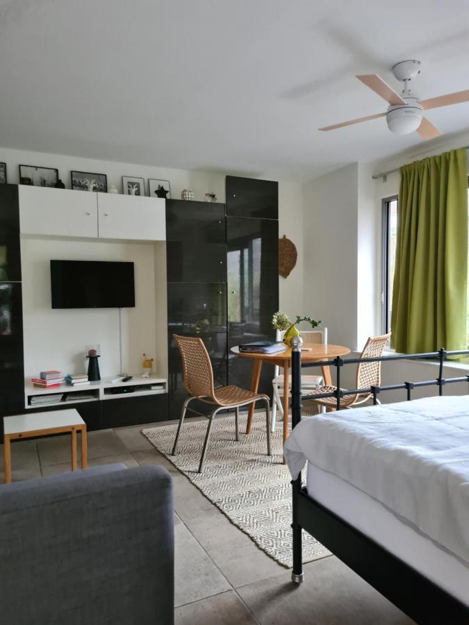 Great Canal Studio - Water View & Free Parking อัมสเตอร์ดัม ภายนอก รูปภาพ